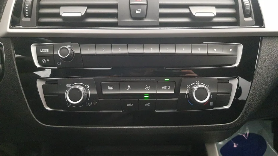 BMW Seria 1 116d Advantage aut