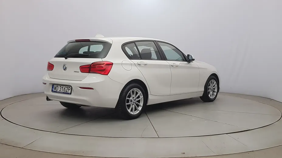 BMW Seria 1 116d Advantage aut