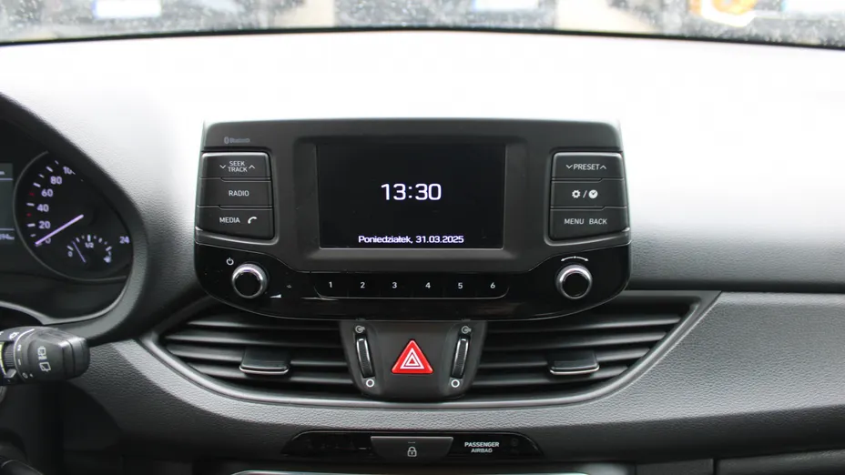 HYUNDAI i30 i30 1.4 Classic +