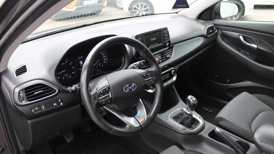 HYUNDAI i30 i30 1.4 Classic +
