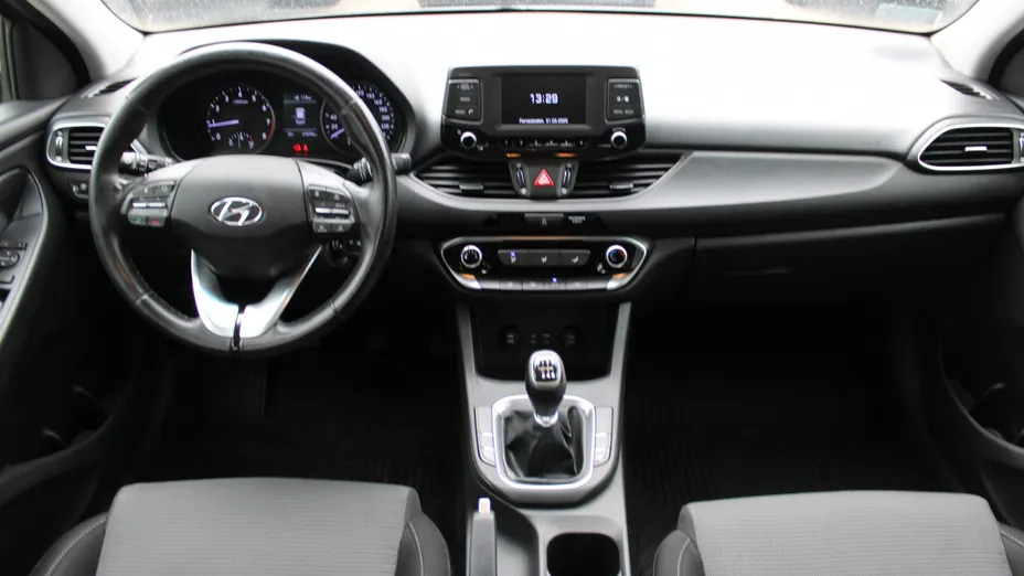 HYUNDAI i30 i30 1.4 Classic +