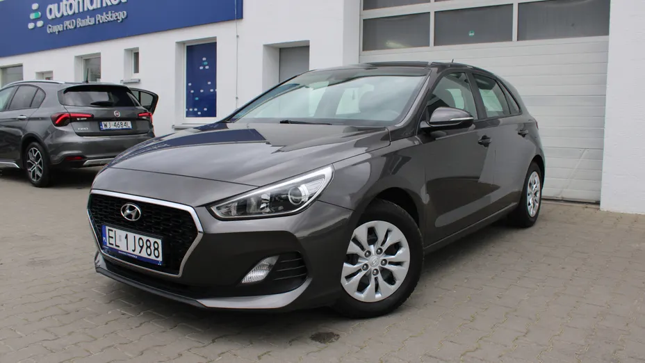 HYUNDAI i30 i30 1.4 Classic +