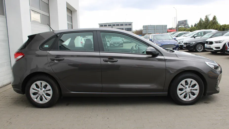HYUNDAI i30 i30 1.4 Classic +