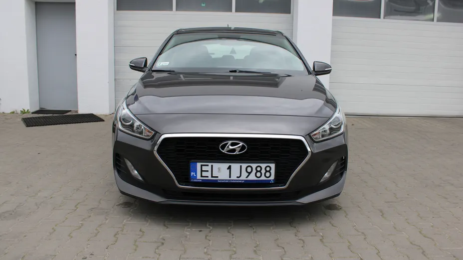 HYUNDAI i30 i30 1.4 Classic +