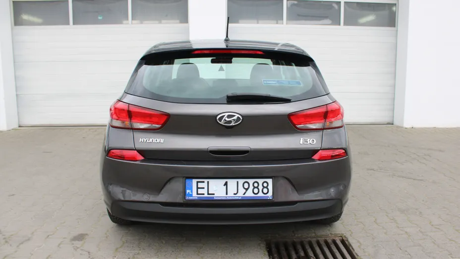HYUNDAI i30 i30 1.4 Classic +