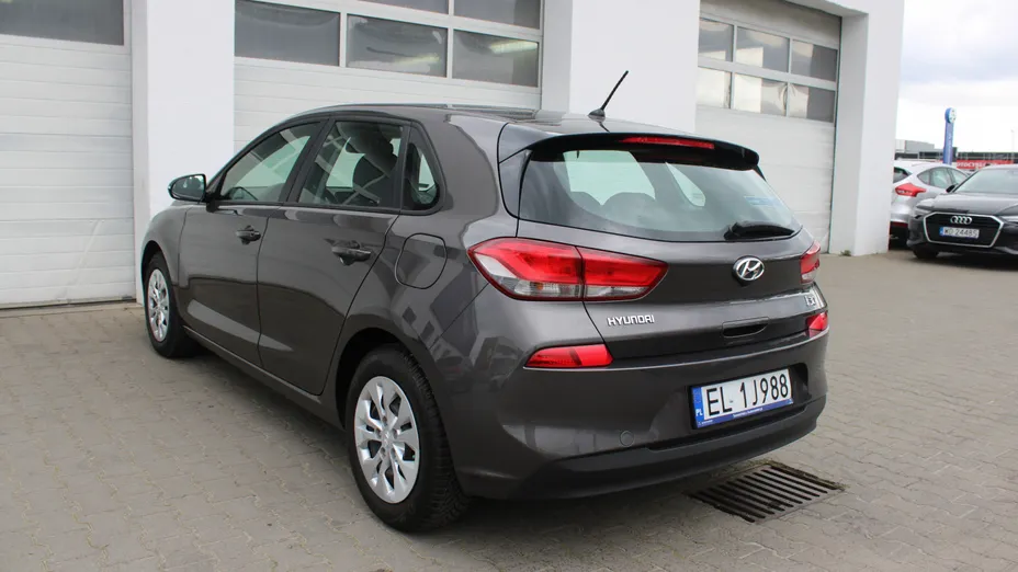 HYUNDAI i30 i30 1.4 Classic +