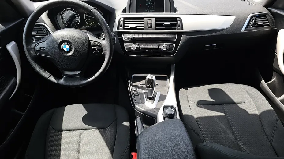 BMW Seria 1 118i GPF aut