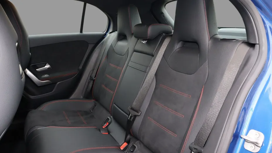 MERCEDES-BENZ A Klasa A 200 AMG Line 7G-DCT