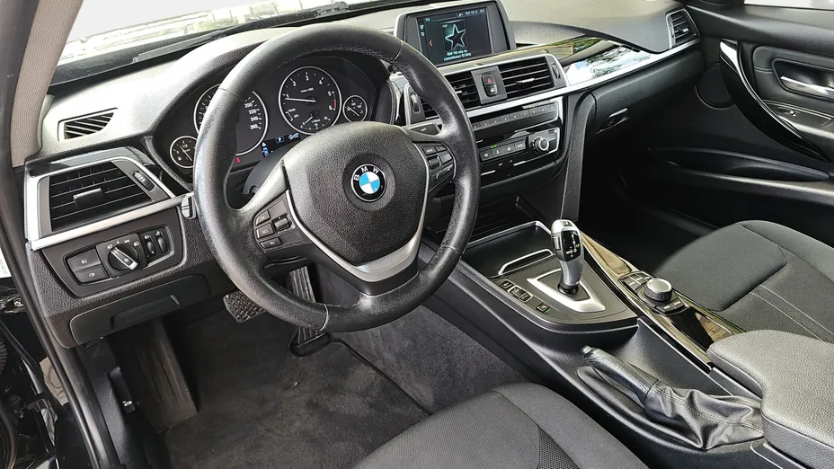 BMW Seria 3 316d Advantage aut