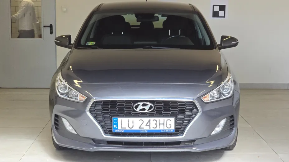 HYUNDAI i30 i30 1.4 Classic +