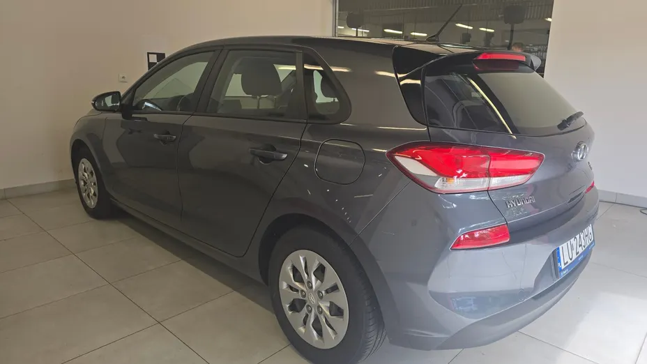 HYUNDAI i30 i30 1.4 Classic +