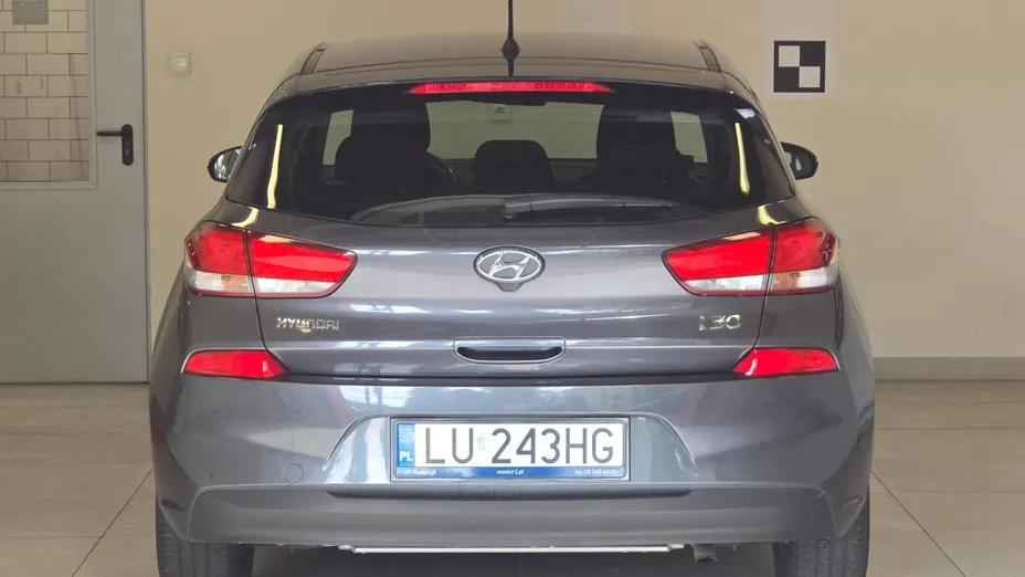 HYUNDAI i30 i30 1.4 Classic +