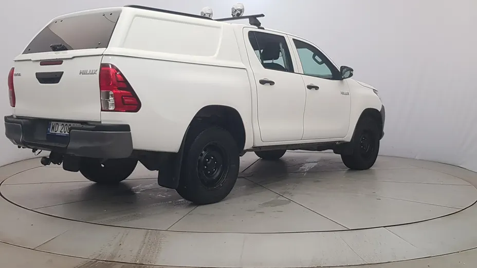 TOYOTA HiLux Hilux 2.4 D-4D Double Cab DLX 4x4