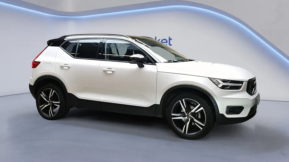 VOLVO XC40 XC40 T3 R-Design aut