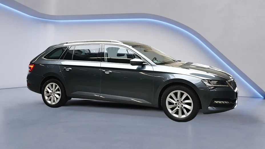 SKODA Superb Superb 2.0 TDI SCR Ambition DSG