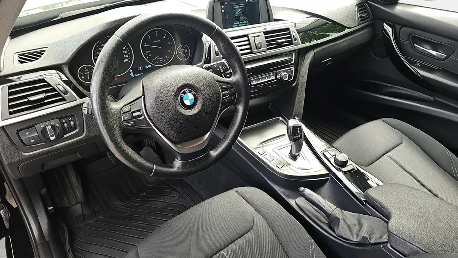 BMW Seria 3 316d Advantage aut
