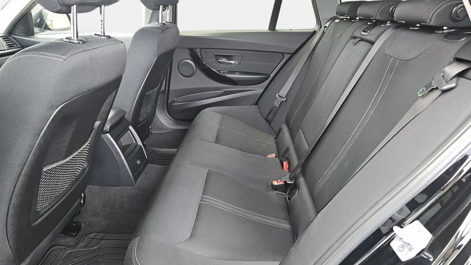 BMW Seria 3 316d Advantage aut
