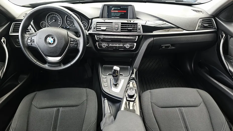 BMW Seria 3 316d Advantage aut