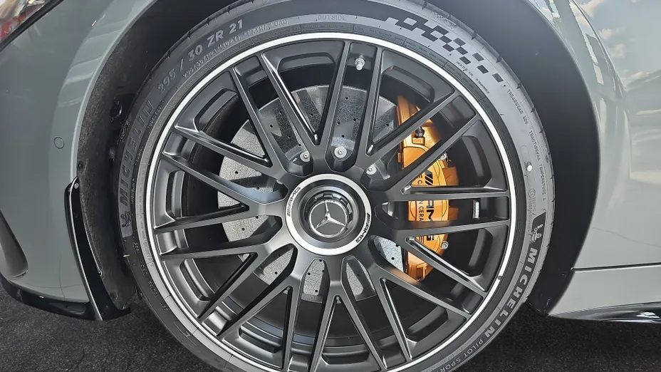 MERCEDES-BENZ AMG GT Mercedes AMG GT 55 4Matic+ Nowy