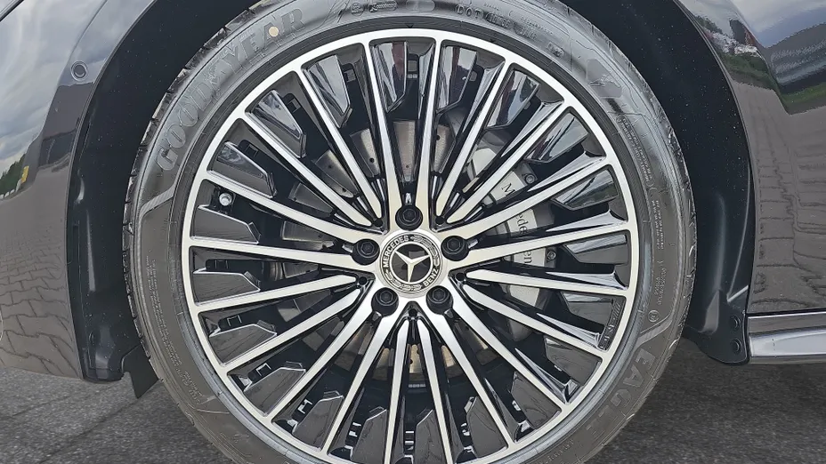 MERCEDES-BENZ CLE CLE 300 mHEV 4-Matic AMG Line Nowy