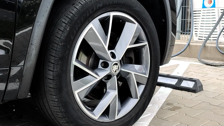 SKODA Kodiaq Kodiaq 2.0 TDI 4x4 Sportline DSG