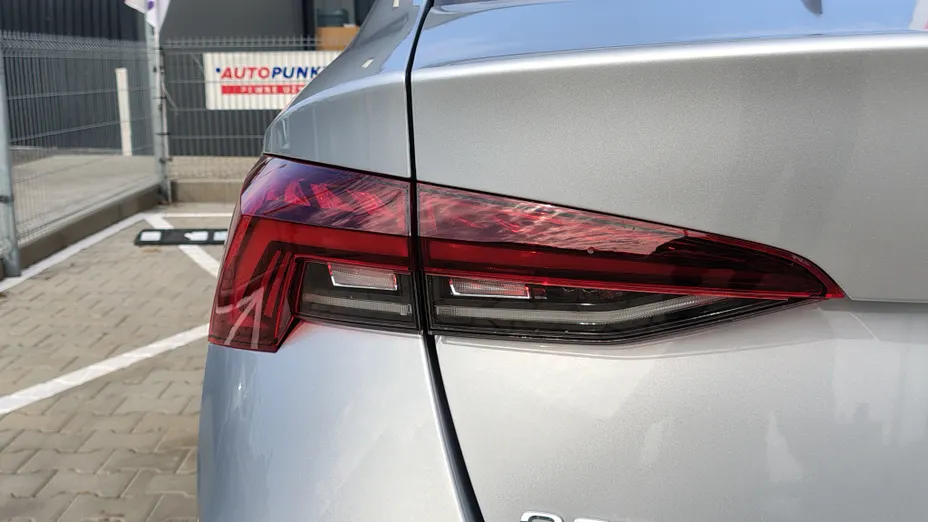 SKODA Octavia Octavia 1.5 TSI e-Tec Ambition DSG