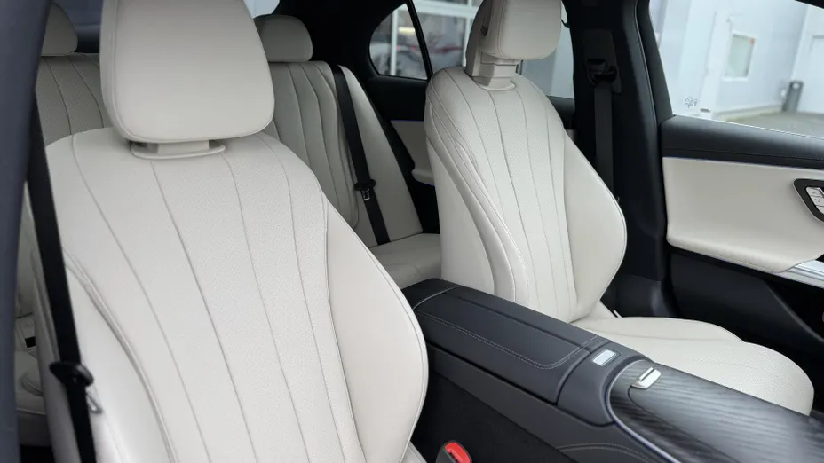 MERCEDES-BENZ E Klasa E 220 d mHEV 4-Matic AMG 9G-Tronic Nowy