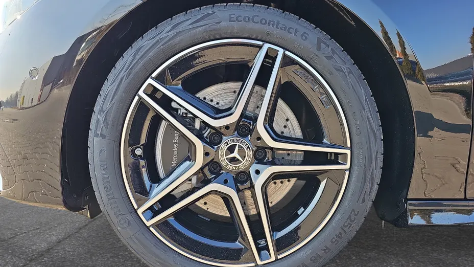 MERCEDES-BENZ CLA CLA 220 mHEV 4-Matic AMG Line 8G-DCT Nowy