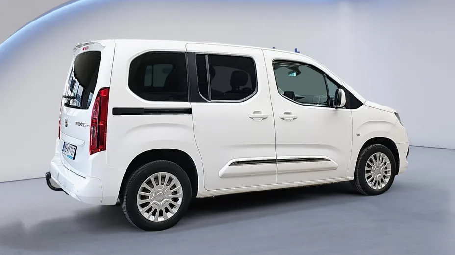 TOYOTA Proace City Verso Proace City Verso 1.5 D-4D Business