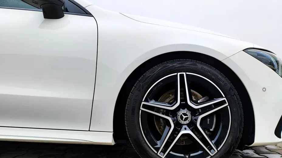 MERCEDES-BENZ CLA CLA 200 AMG Line 7G-DCT