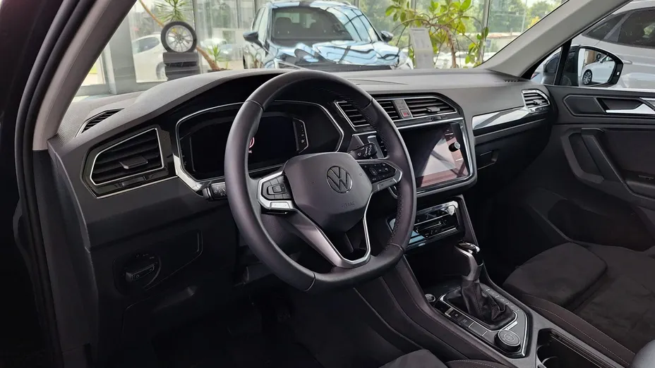 VOLKSWAGEN Tiguan Tiguan 2.0 TSI 4Mot. Elegance DSG