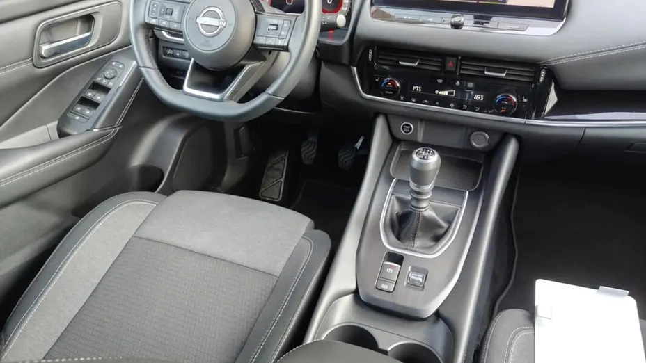 NISSAN Qashqai Qashqai 1.3 DIG-T mHEV N-Connecta Xtronic
