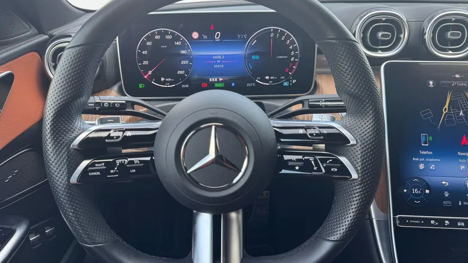 MERCEDES-BENZ C Klasa C 300 e PHEV AMG