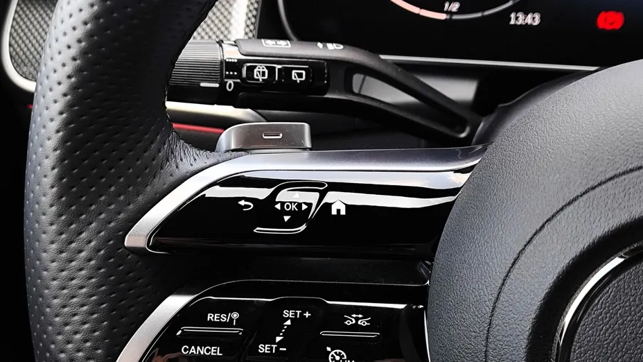 MERCEDES-BENZ GLC GLC 220 d mHEV 4-Matic AMG Line