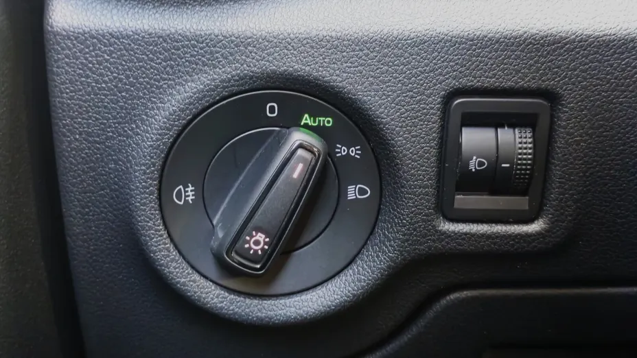 SKODA Fabia Fabia 1.0 TSI Active