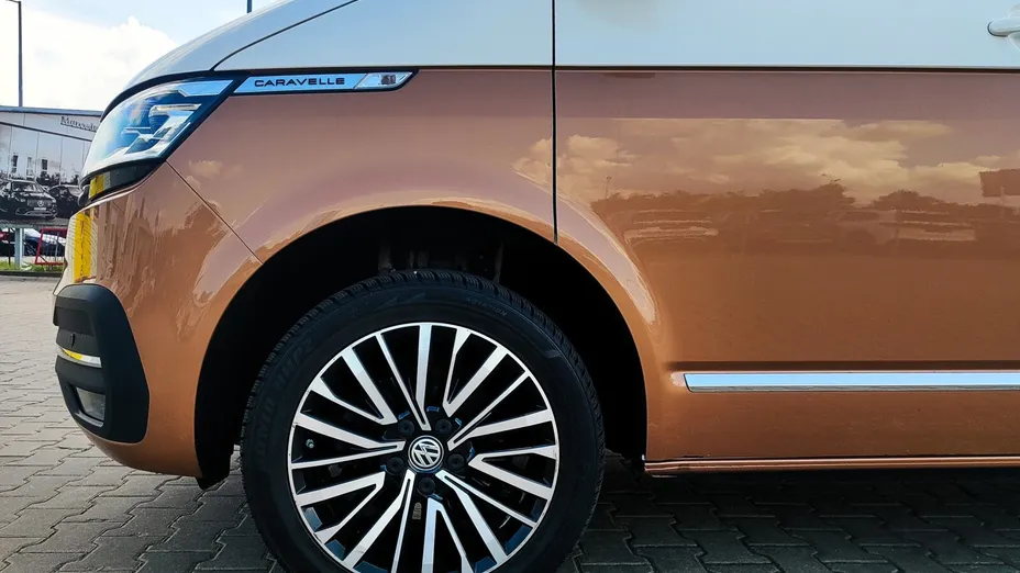 VOLKSWAGEN Transporter Transporter T6 TDI L2 DSG