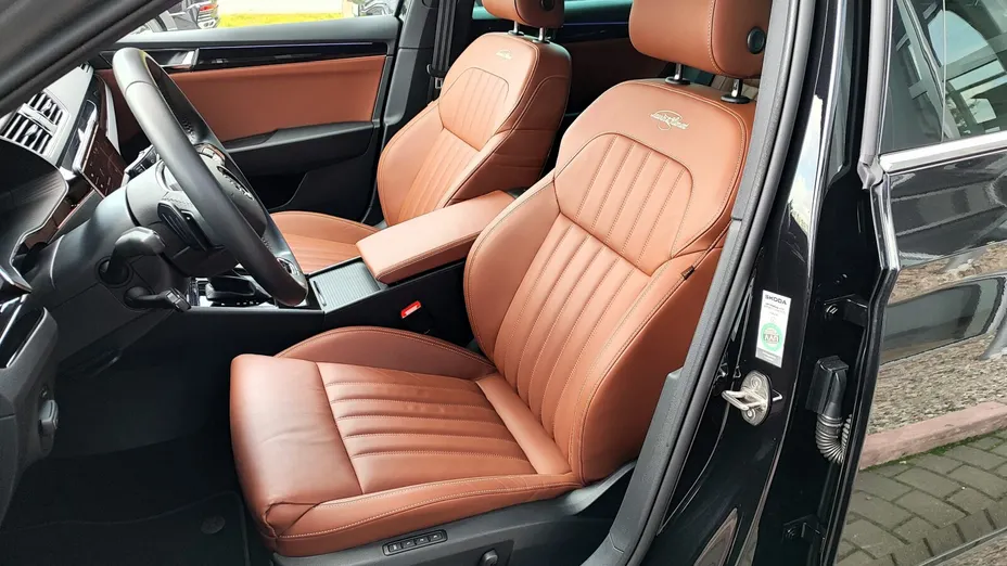 SKODA Superb Superb 2.0 TDI SCR L&K DSG