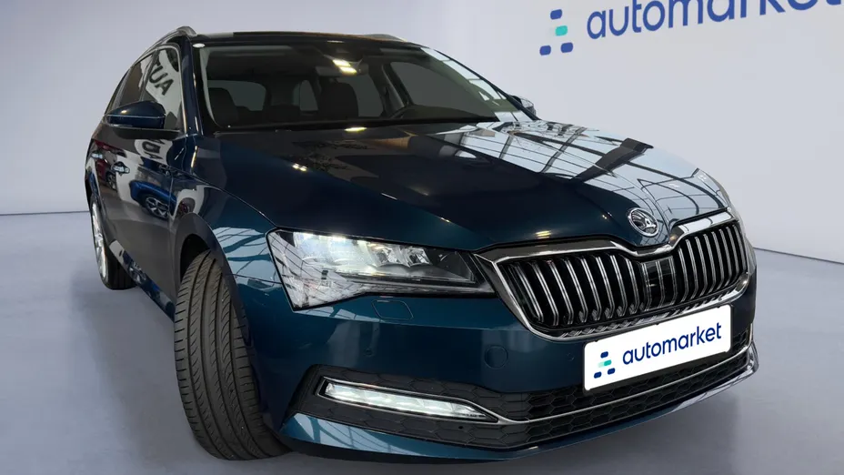 SKODA Superb Superb 2.0 TDI SCR Style DSG