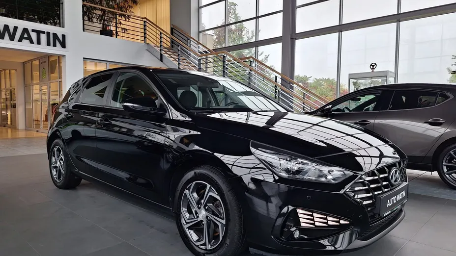 HYUNDAI i30 i30 1.0 T-GDI Smart DCT