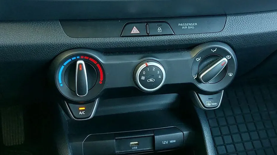 KIA Stonic Stonic 1.2 L