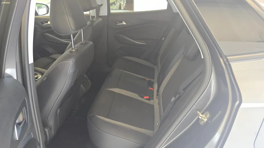 OPEL Grandland X Grandland X 1.6 T PHEV 4x4 Ultimate