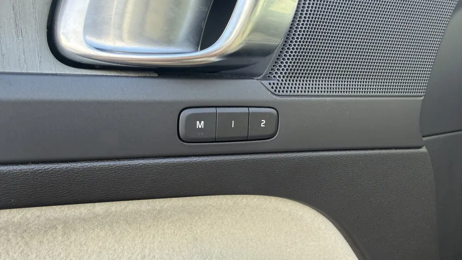 VOLVO XC40 XC40 B5 B AWD Inscription aut