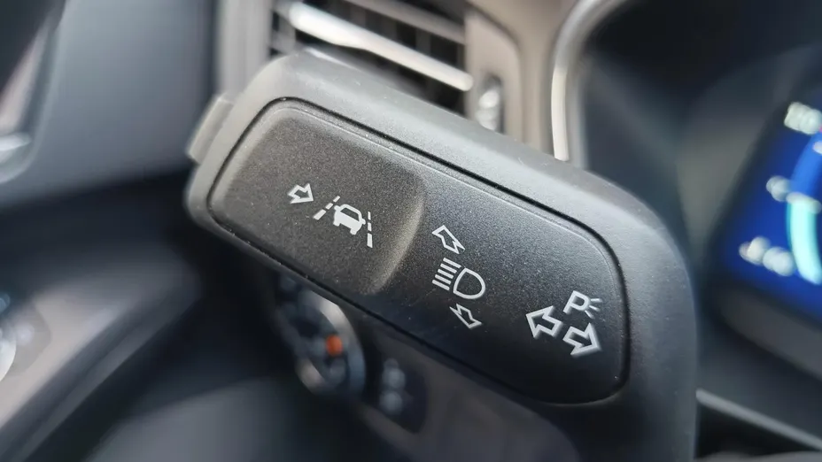 FORD Focus Focus 1.0 EcoBoost mHEV Titanium X