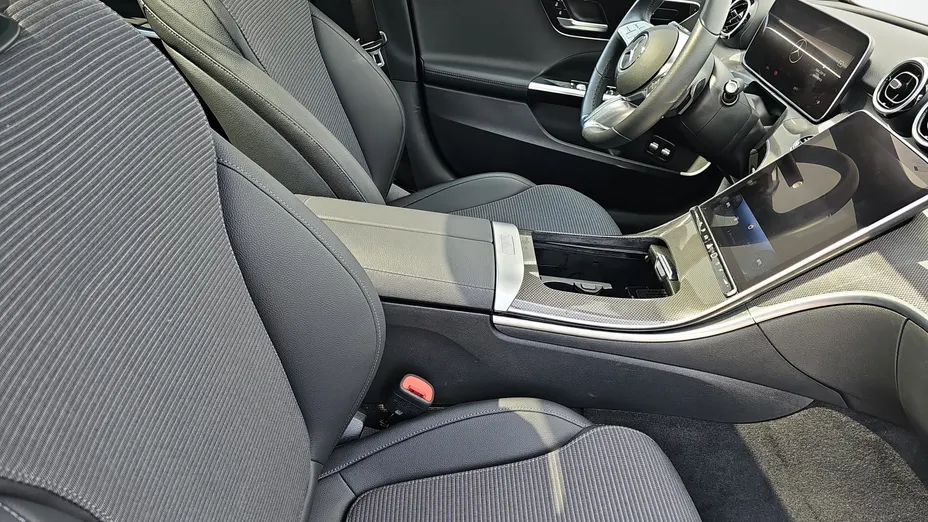 MERCEDES-BENZ C Klasa C 300 e PHEV Avantgarde