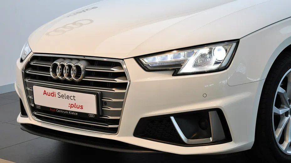 AUDI A4 A4 35 TFSI S tronic