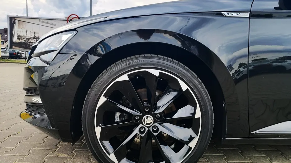 SKODA Superb Superb 2.0 TDI SCR Sportline DSG