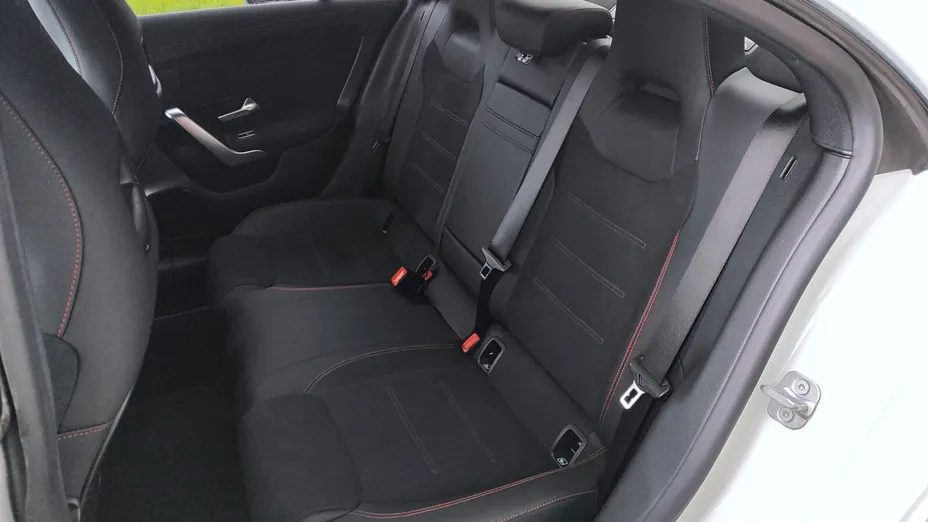 MERCEDES-BENZ CLA CLA 200 mHEV AMG Line 7G-DCT