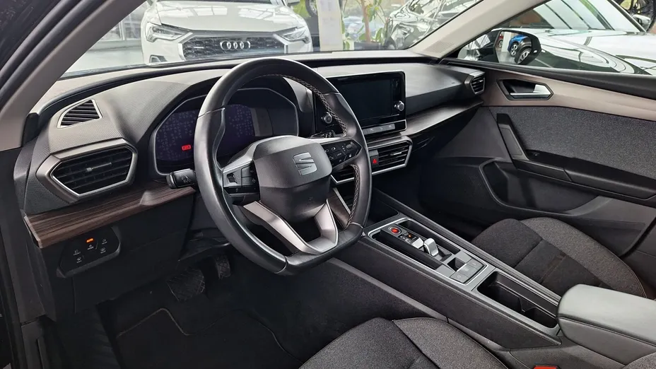 SEAT Leon Leon 1.5 eTSI Xcellence DSG