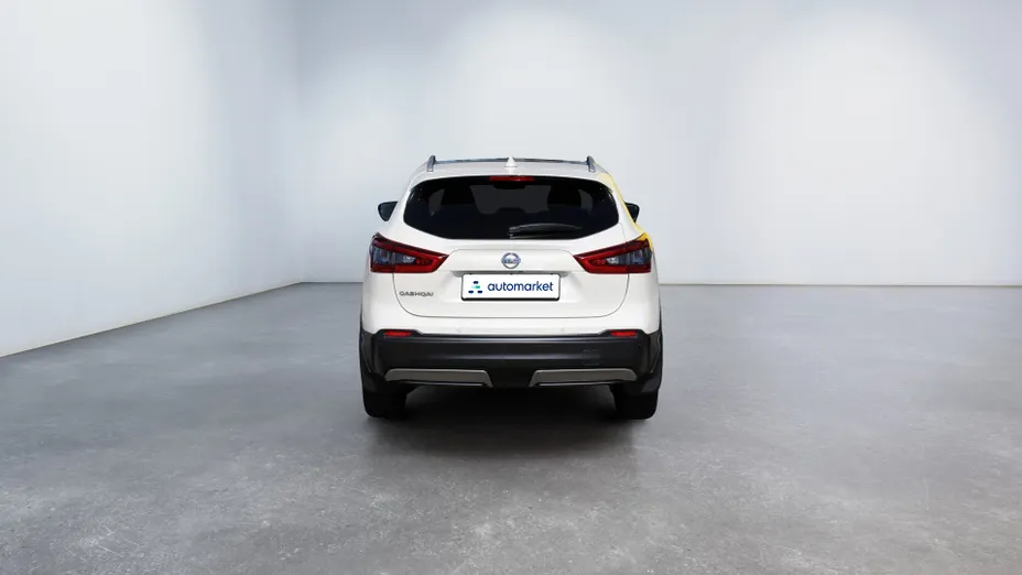 NISSAN Qashqai Qashqai 1.3 DIG-T N-Connecta