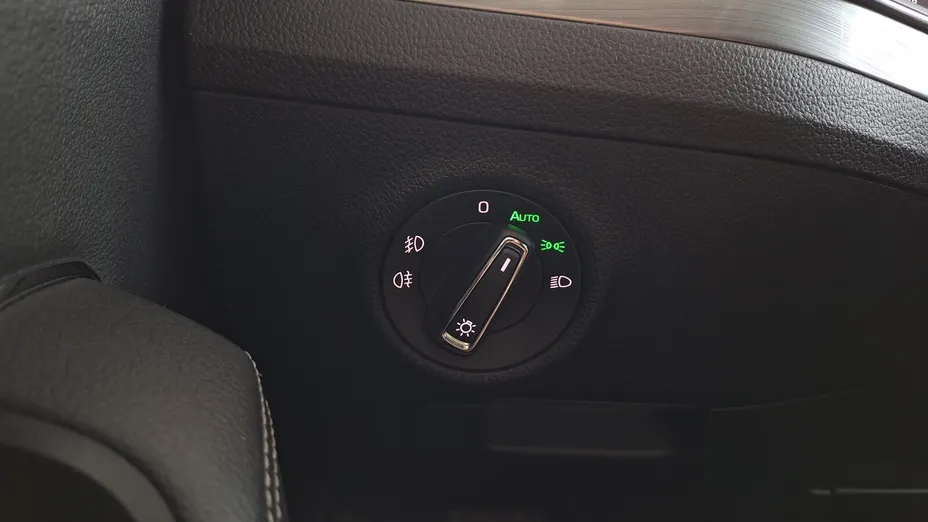 SKODA Superb Superb 2.0 TSI Style DSG